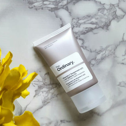 The ordinary - Suspensión de vitamina C + esferas de acido hialurónico